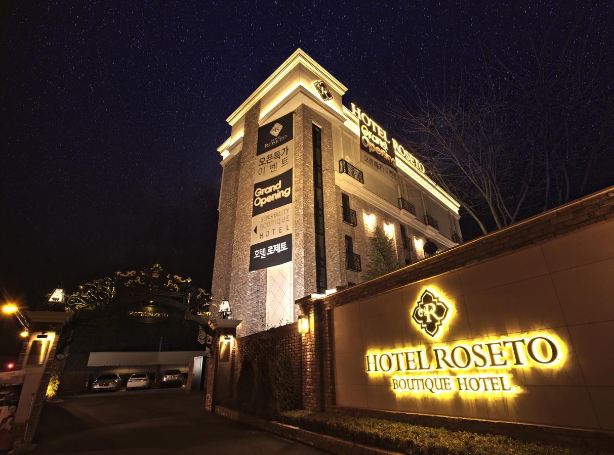 Roseto Hotel Pocheon Bagian luar foto