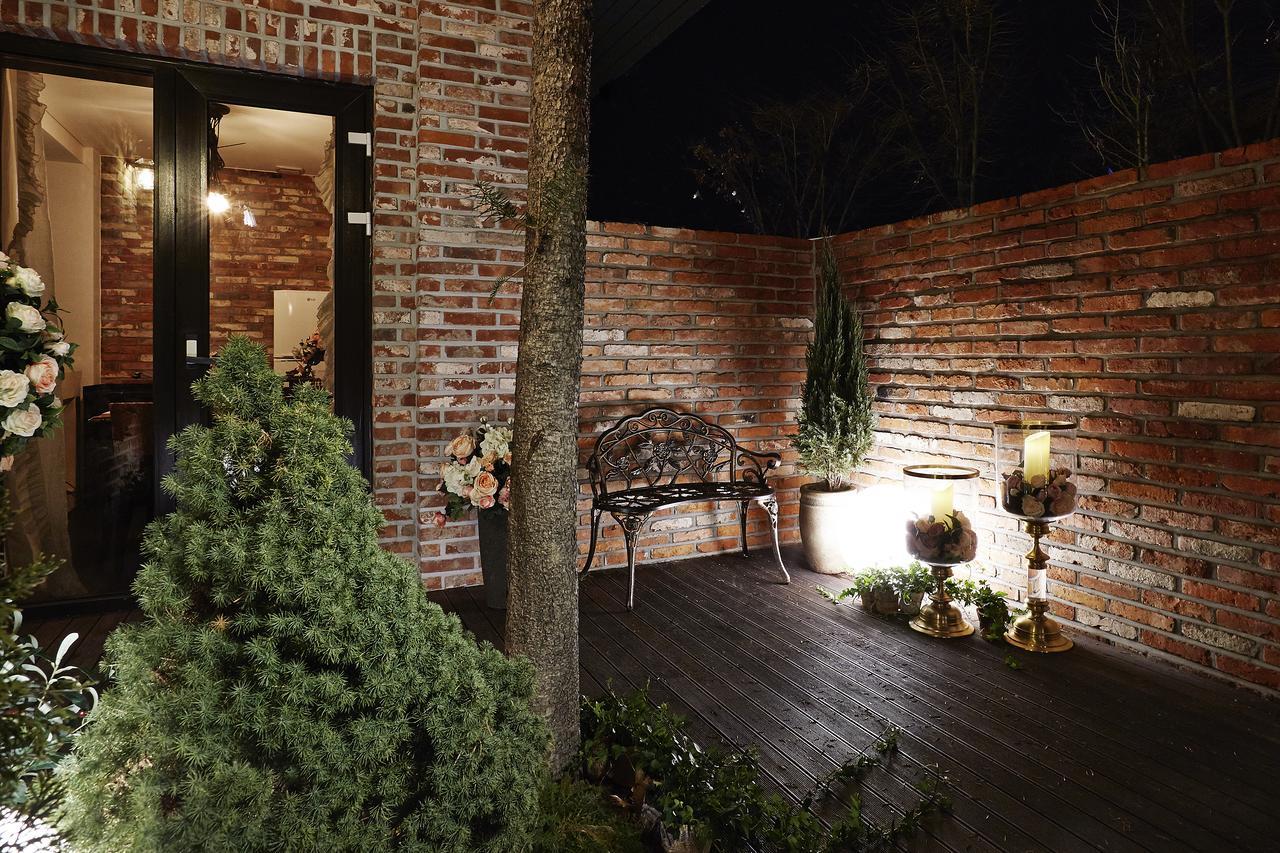 Roseto Hotel Pocheon Bagian luar foto